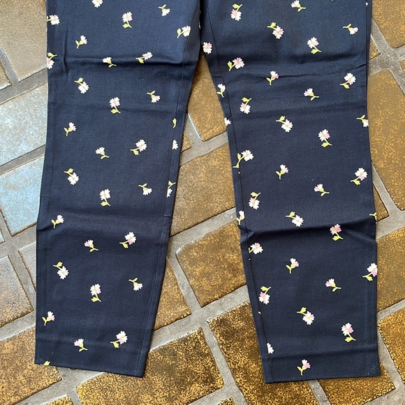 NWT J. Crew Mercantile Navy & Pink Floral Print Cropped Pant - Picture 7 of 13